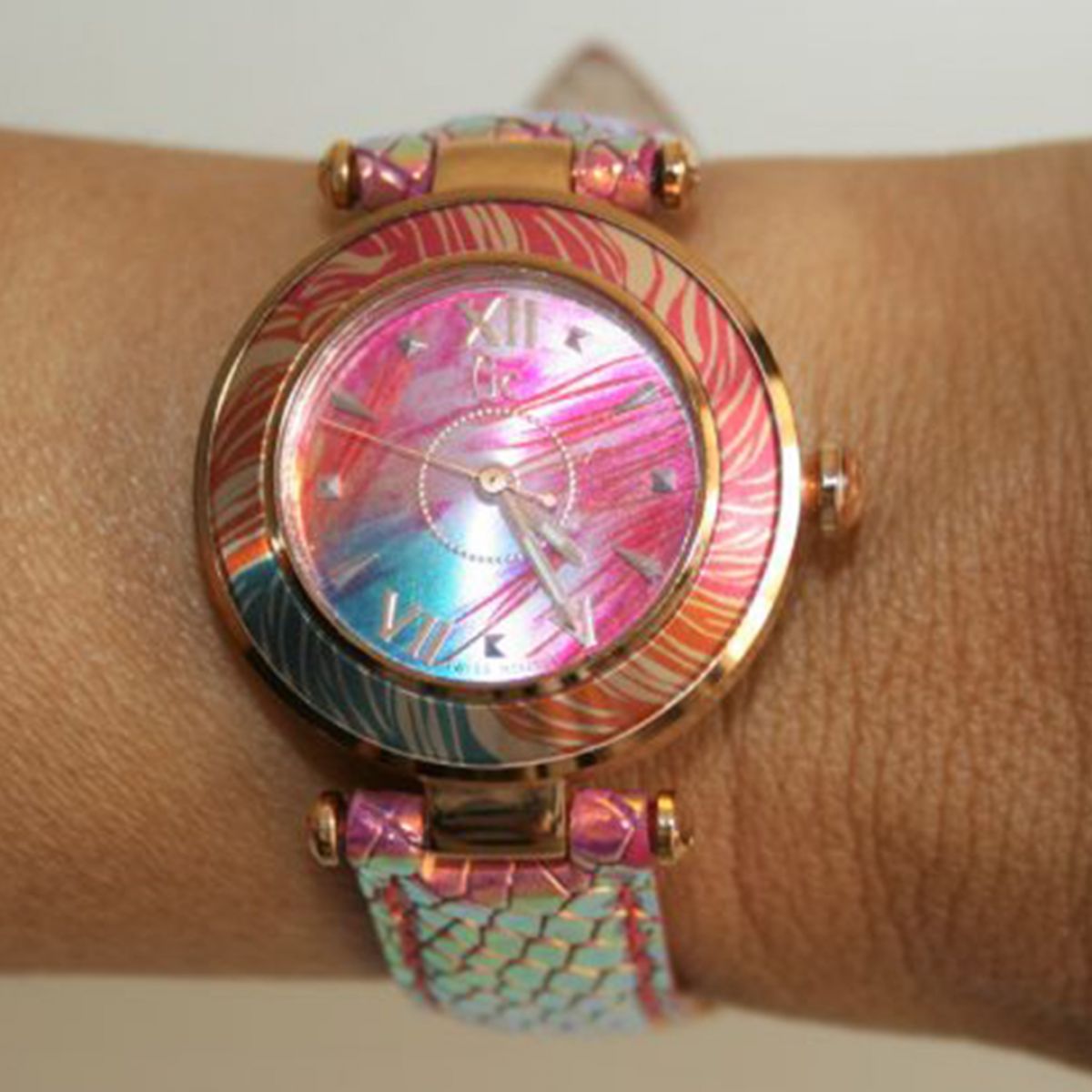 Guess Collection Y12002L3 Dames Horloge 32mm 10ATM